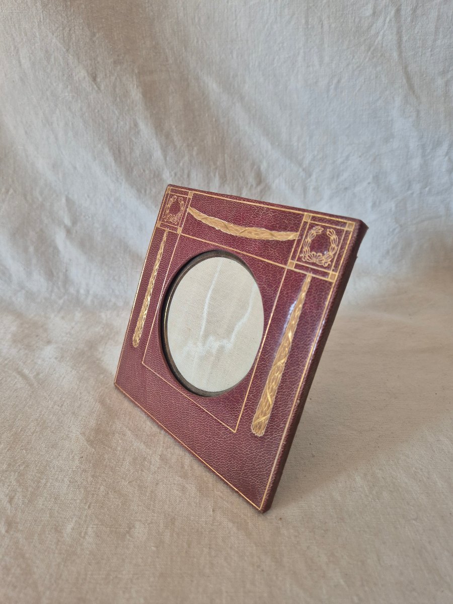 Square Photo Frame In Pink Embossed Leather With Gold-embossed Empire-style Decoration By Williams & Co., London-photo-2