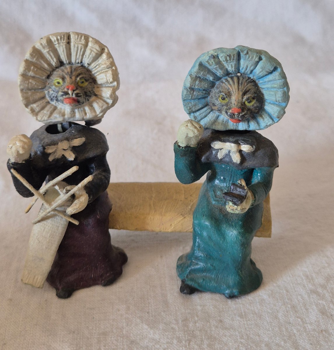 Shaky Grandmothers: Polychrome Metal Cats On A Bench With Bobbing Heads