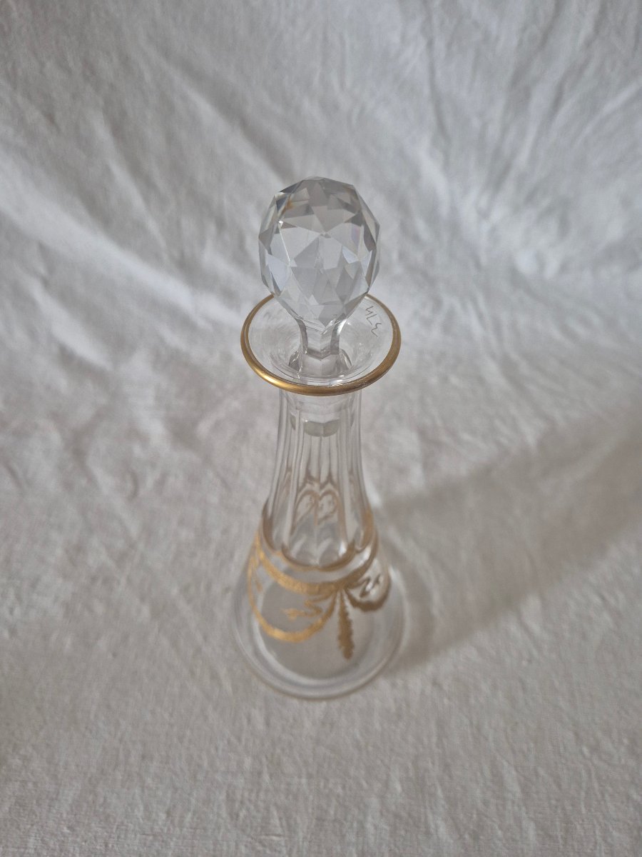 19th-century Baccarat Table Decanter With Gilded Enamel Decoration -photo-2