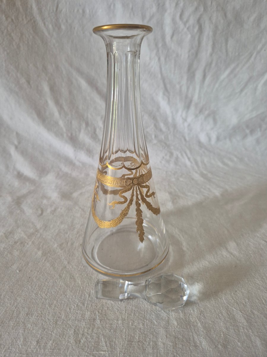 19th-century Baccarat Table Decanter With Gilded Enamel Decoration -photo-4
