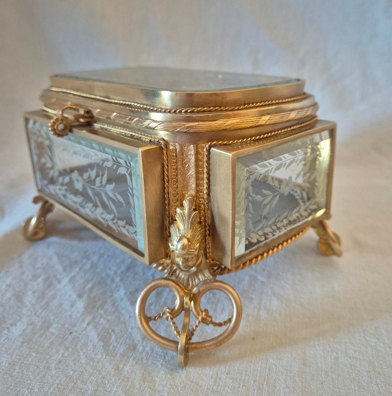 Coffret à bijoux Napoléon III en bronze et verres gravés à chanfrein -photo-3