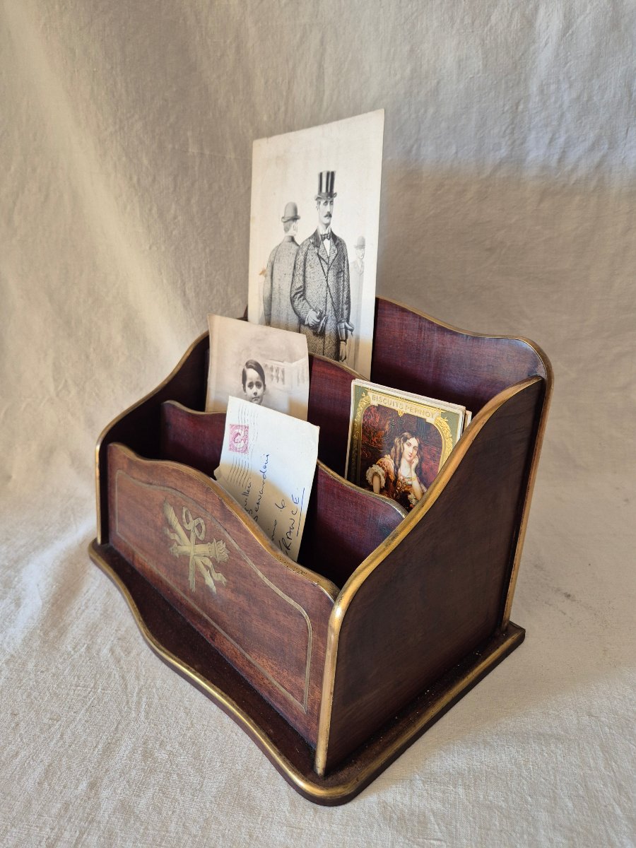 Classeur de courrier en acajou et décors de laiton du XIXème siècle -photo-4