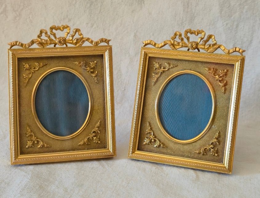 Pair Of Gilded Bronze Frames From The Late 19th Century In The Louis XVI Style 