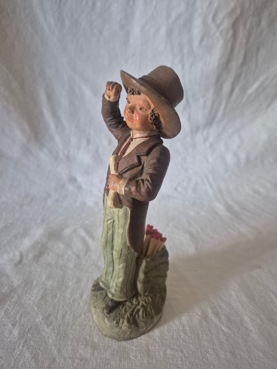 19th-century Austrian Terracotta Pyrogen, Depicting A Boy In A Suit By Bernard Bloch -photo-4
