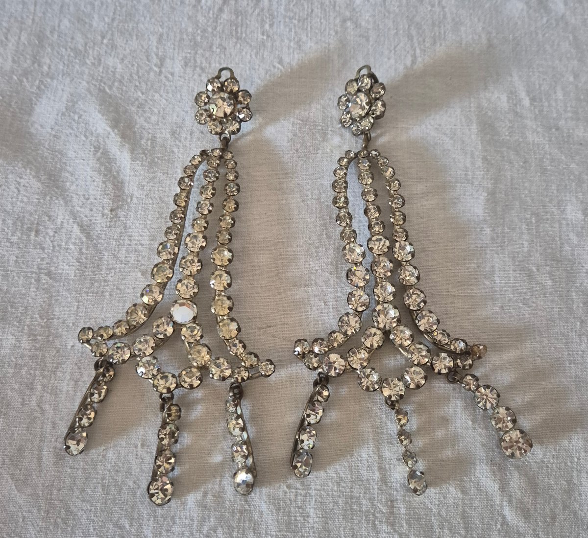 Pair Of Early 20th-century Rhinestone Theater Earrings 