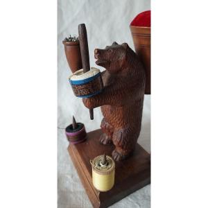 Old Sewing: Black Forest Bear Assistant For Sewing 