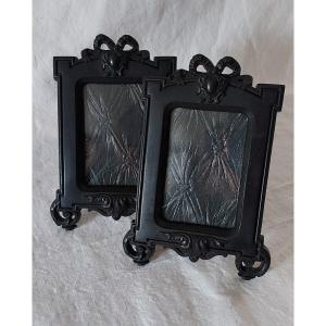 Pair Of Black Photo Frames In Hardened Wood With Original Convex Glasses, Napoleon III Period 