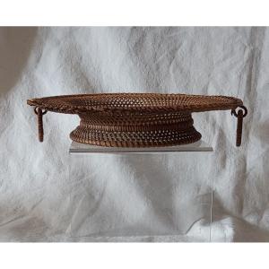 Basket Cup In Wicker Basketwork On Piedouce From The 19th Century 