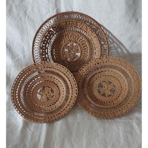 Set Of Three Baskets "plates" For Fruit, Bread...in Basketwork From The 20th Century 