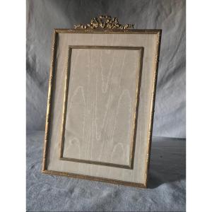 Gilt Bronze Photo Frame With An "ivory" Moiré Mat, Late 19th Century 