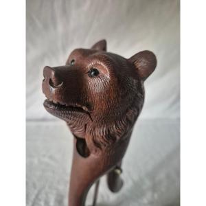 Casse noisette ours en bois sculpté Forêt Noire du XIXème siècle 