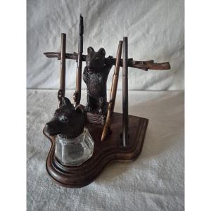 Encrier ours Forêt Noire avec son râtelier à fusils-porte plumes XIXème siècle 