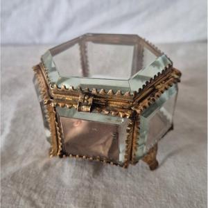 Hexagonal Jewelry Box In Gilded Pompom Bronze From The 19th Century
