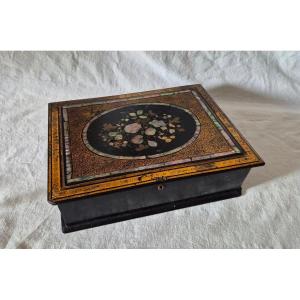 Napoleon III-style Writing Desk Made Of Papier-mâché And Mother-of-pearl Inlay 