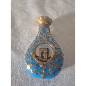 Flacon opaline bleue et résille en bronze pomponne doré Napoléon III 