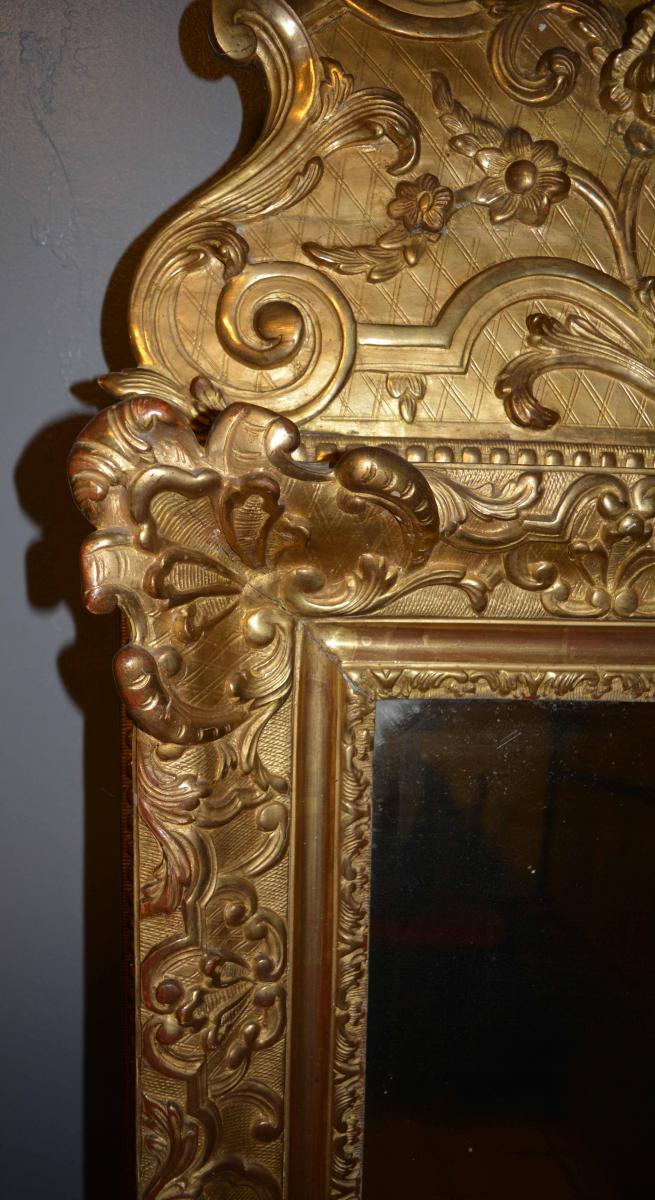 Carved Wood Pediment Mirror-photo-4