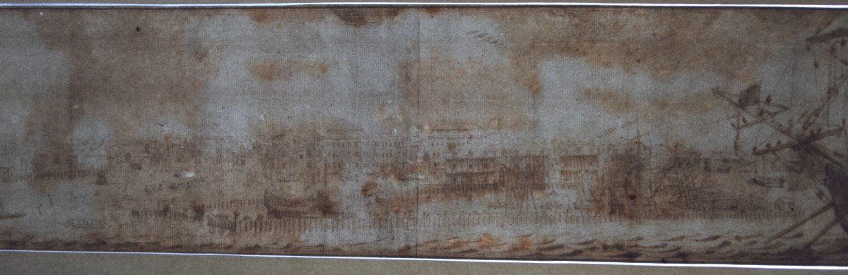 Ecole Hollandaise, Vers 1700. Vue Panoramique d'Un Port. 13 x 50 cm.-photo-2