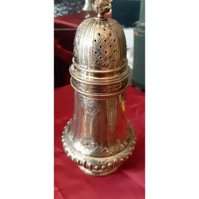 Élégante saupoudreuse