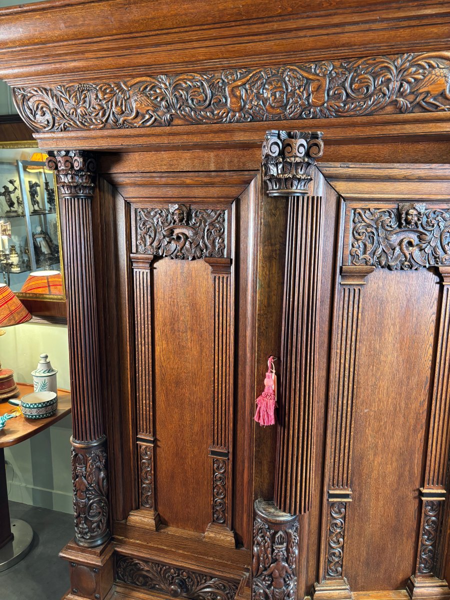 Sculptural Flemish Architectured Cabinet-photo-3