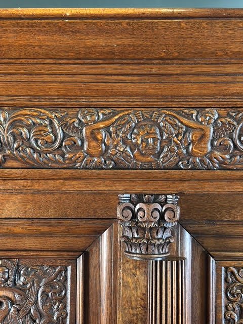 Sculptural Flemish Architectured Cabinet-photo-2