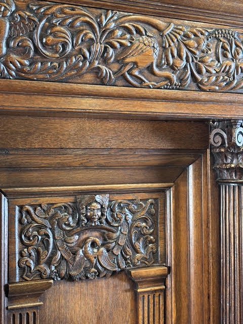 Sculptural Flemish Architectured Cabinet-photo-5