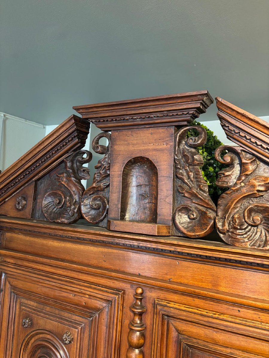 18th-century Louis XIII-style Two-section Sideboard-photo-3