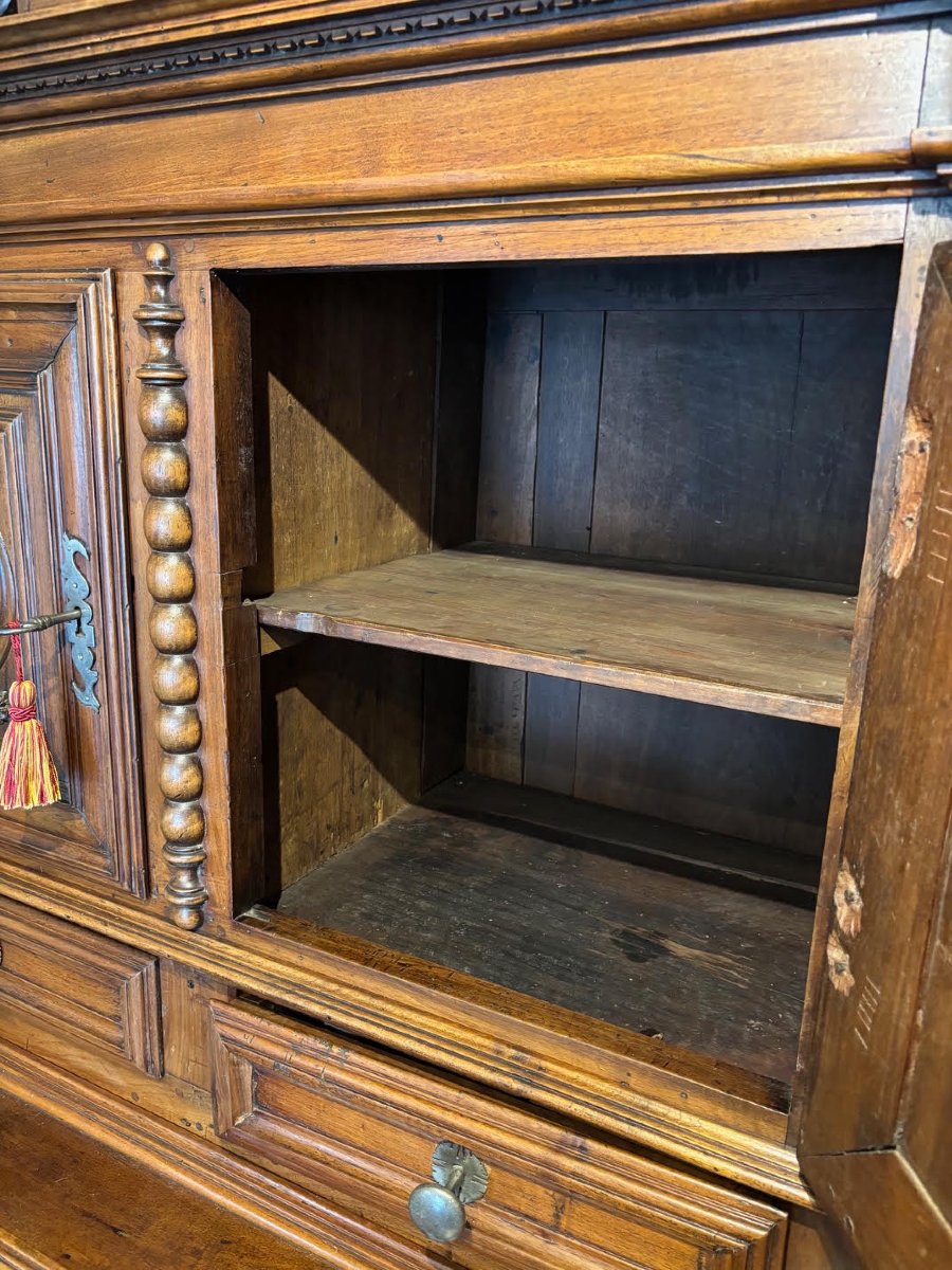 18th-century Louis XIII-style Two-section Sideboard-photo-4