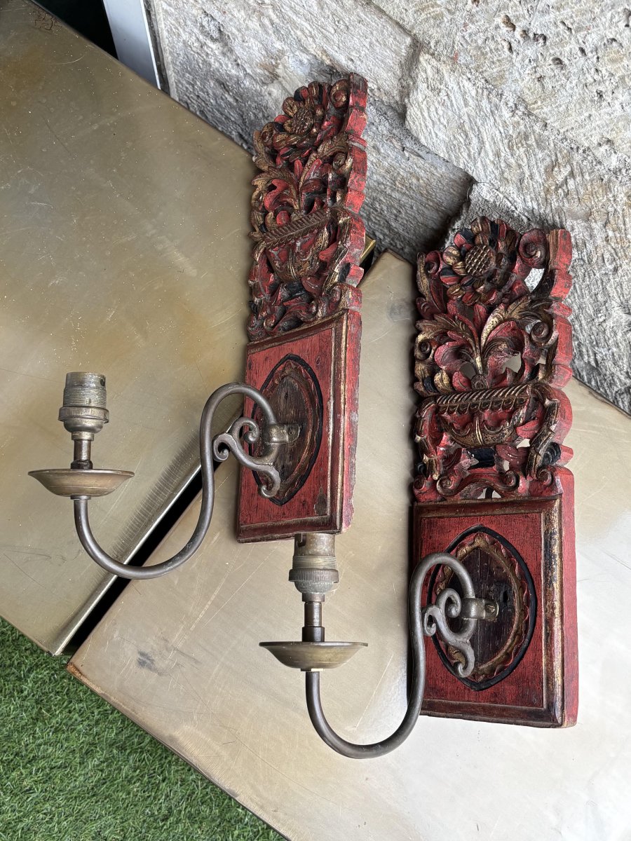 Paire d'appliques en bois sculpté peint et doré-photo-4