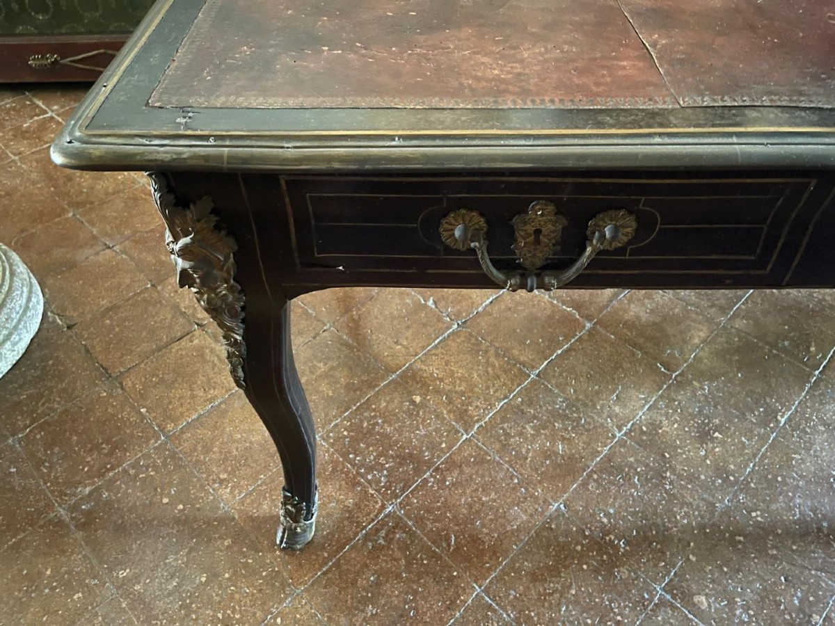 Bureau plat de milieu époque Regence-photo-4