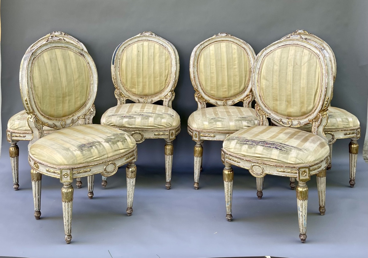 Six chaises Italie 18eme néoclassiques 