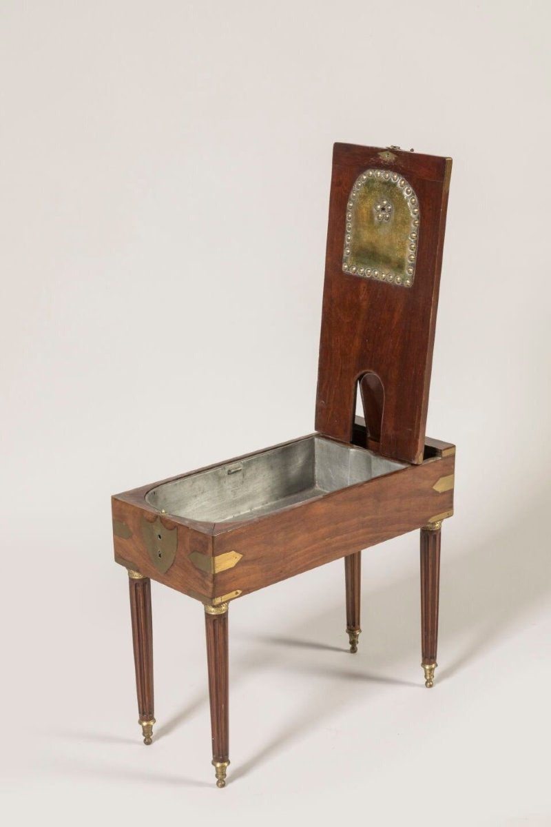 Bidet de campagne acajou époque Louis  XVI-photo-4