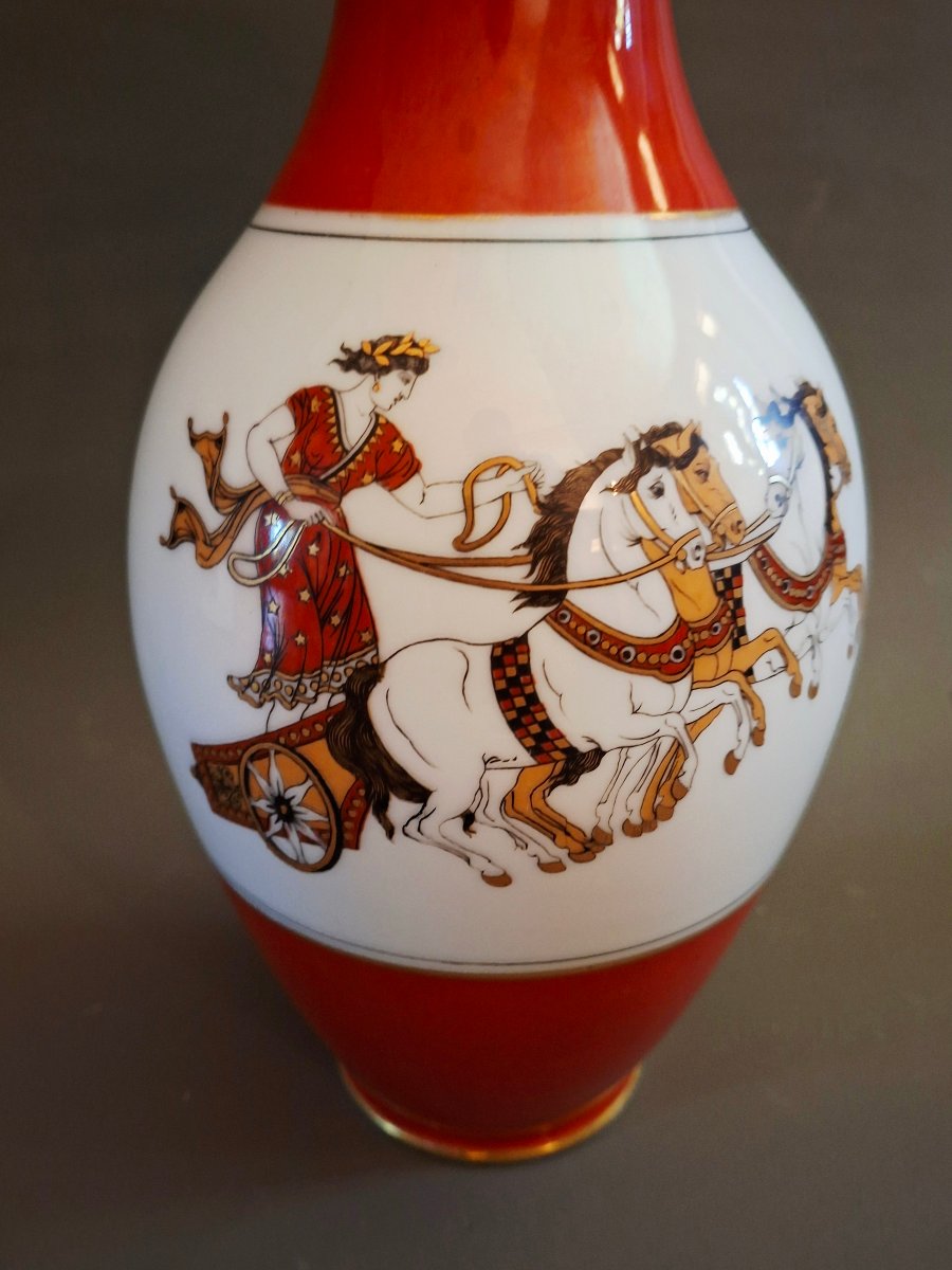 Neoclassical Porcelain Vase-photo-4