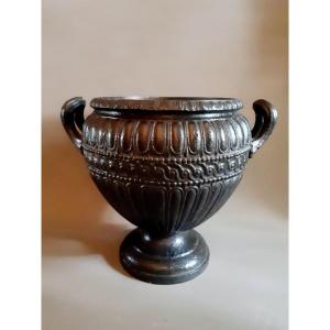 Vase d'ornement en fonte 19eme