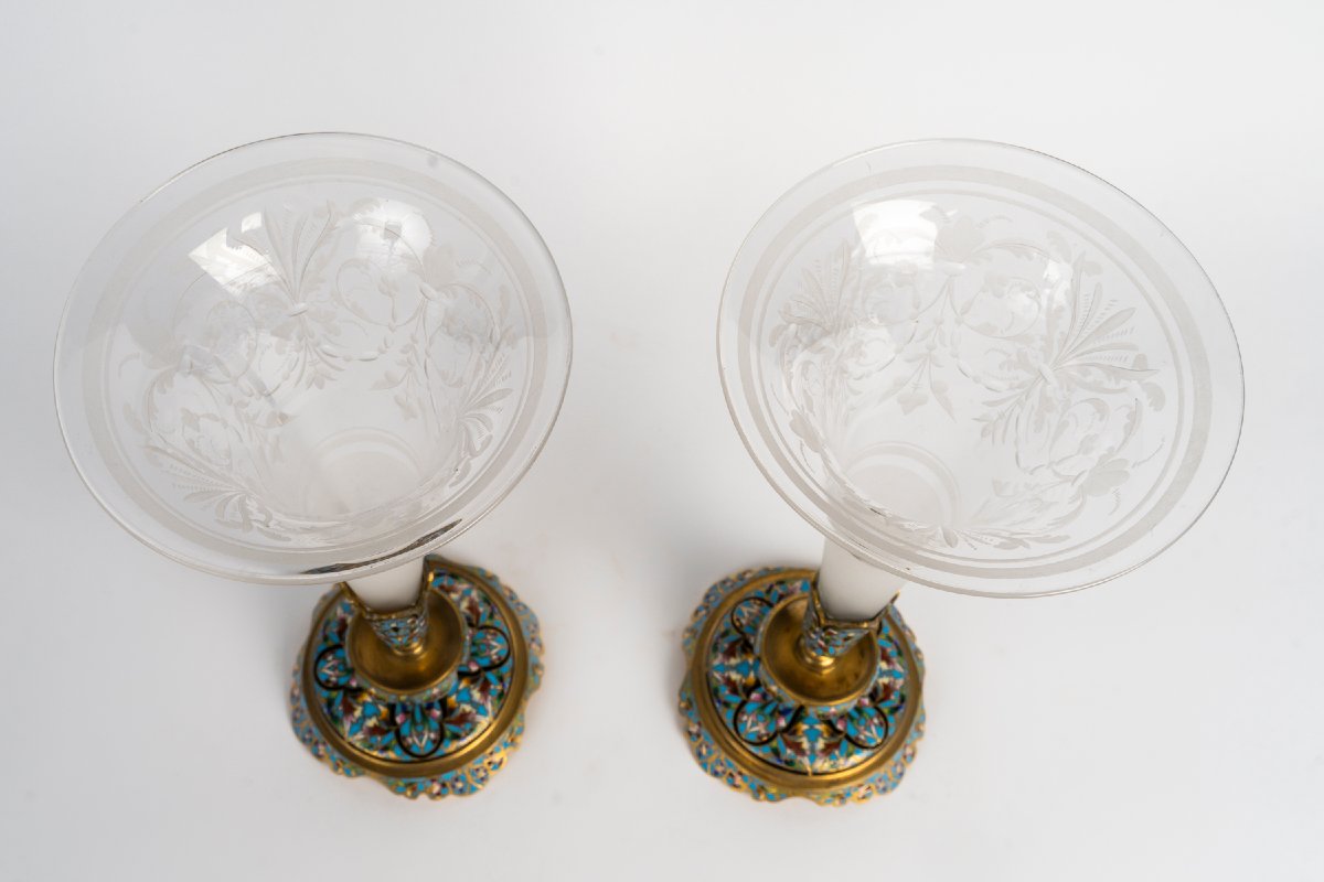 Pair Of Crystal Horn-shaped Vases-photo-3