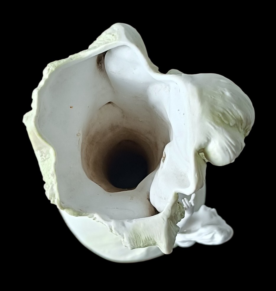 Vase art nouveau en porcelaine de Volkstedt -photo-3