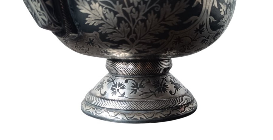 Spherical Bidri Ewer With Silver Inlay / India, 19th Century -photo-3