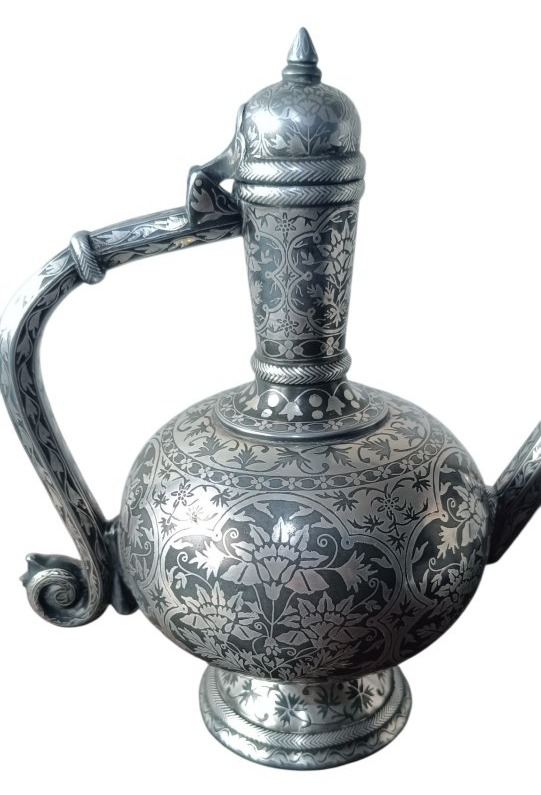 Spherical Bidri Ewer With Silver Inlay / India, 19th Century -photo-5