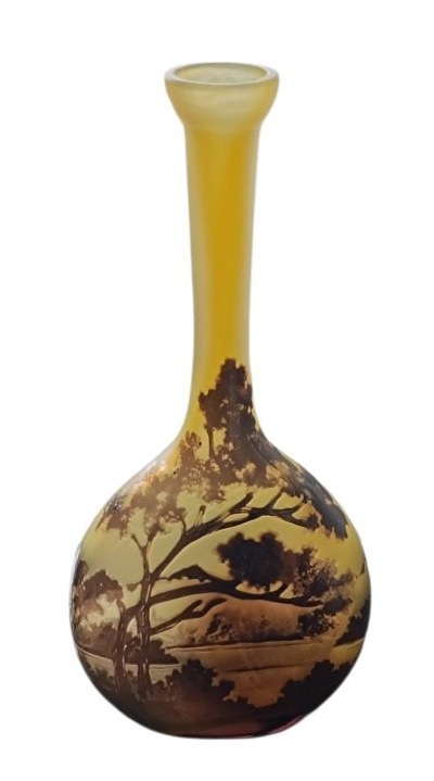 Vase soliflore paysage lacustre Émile Gallé 