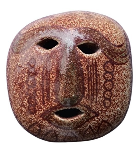 Masque africaniste en céramique Accolay