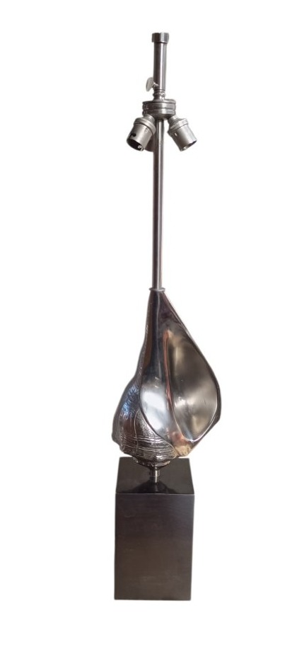 Maison Charles Bronze Seashell Lamp -photo-1