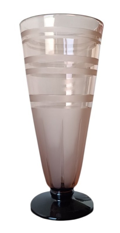 Large Charder Baluster Vase / French Glass 