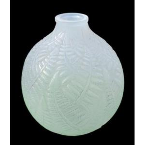 René Lalique Vase - Espalion Model