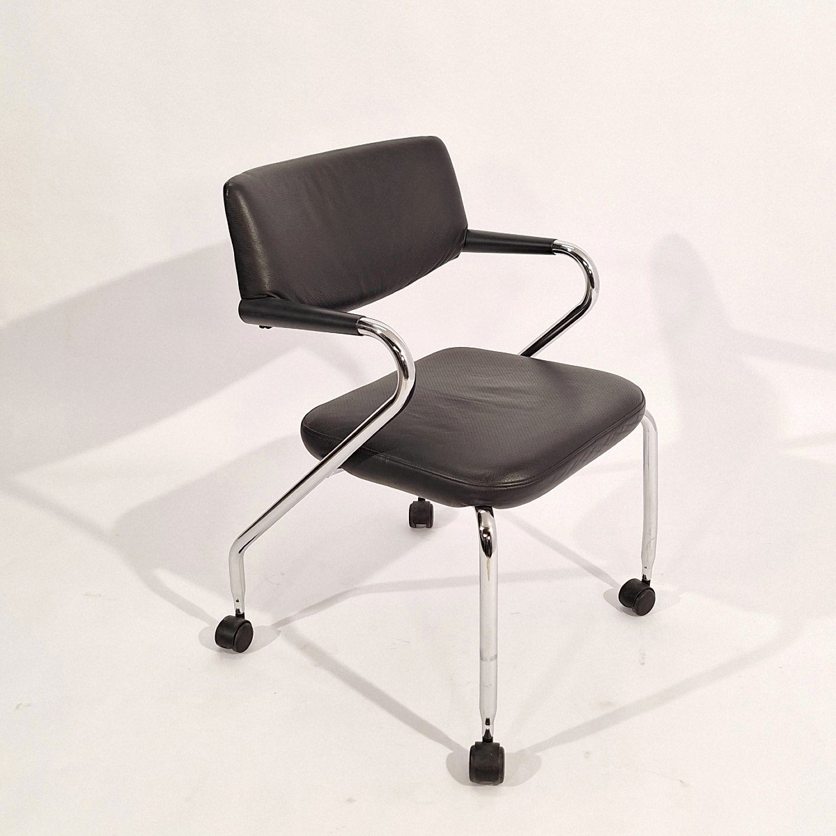 Chaises "visarol" Par Antonio Citterio Pour Vitra. Lot de 4-photo-4