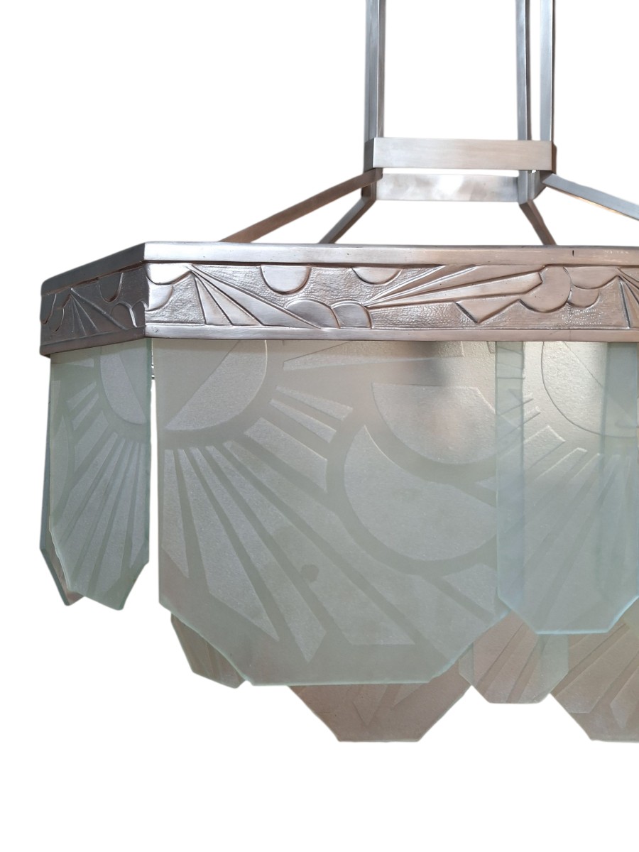 Art Deco Chandelier -photo-1