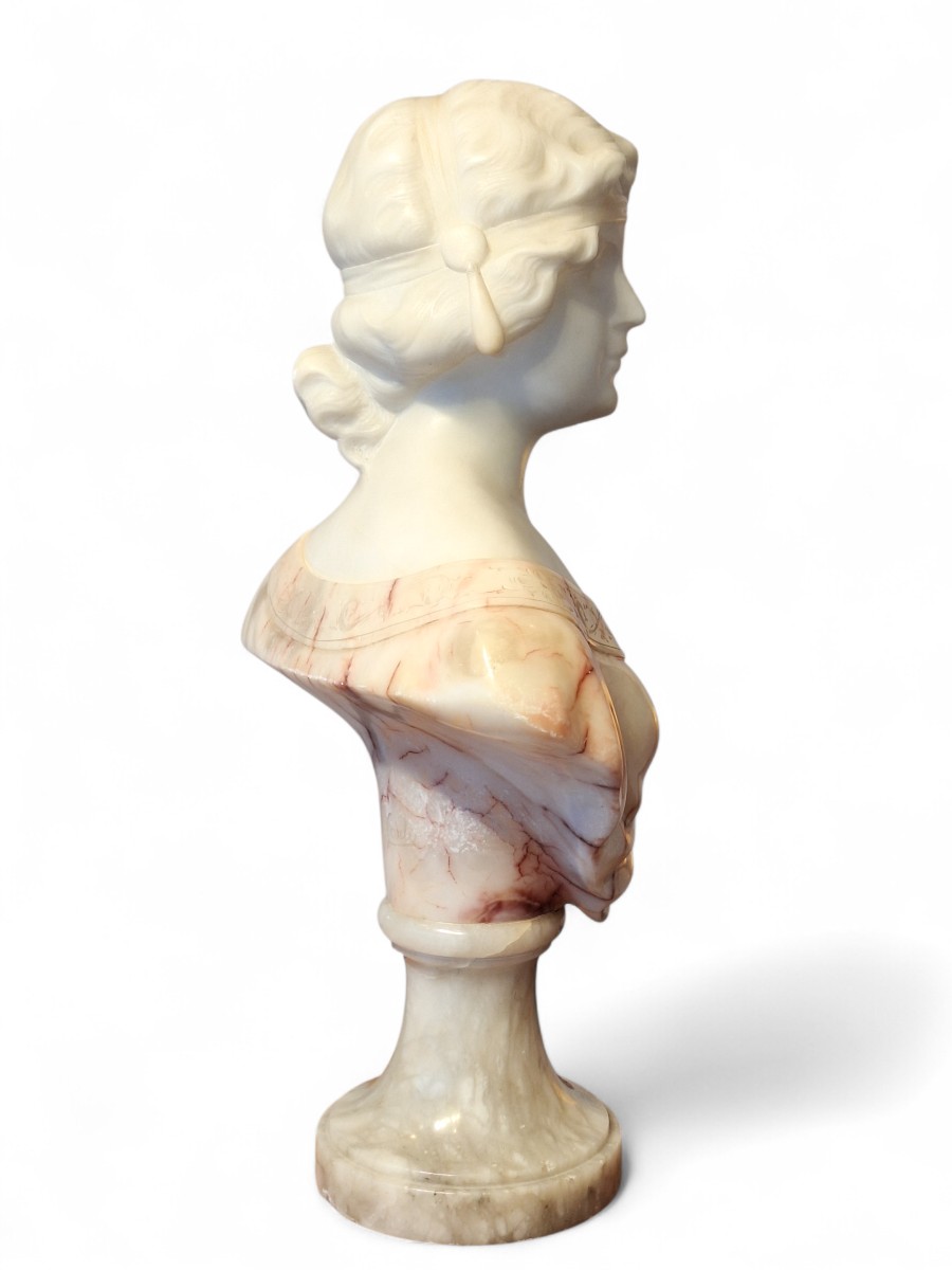 Buste de jeune fille signé Carli-photo-4