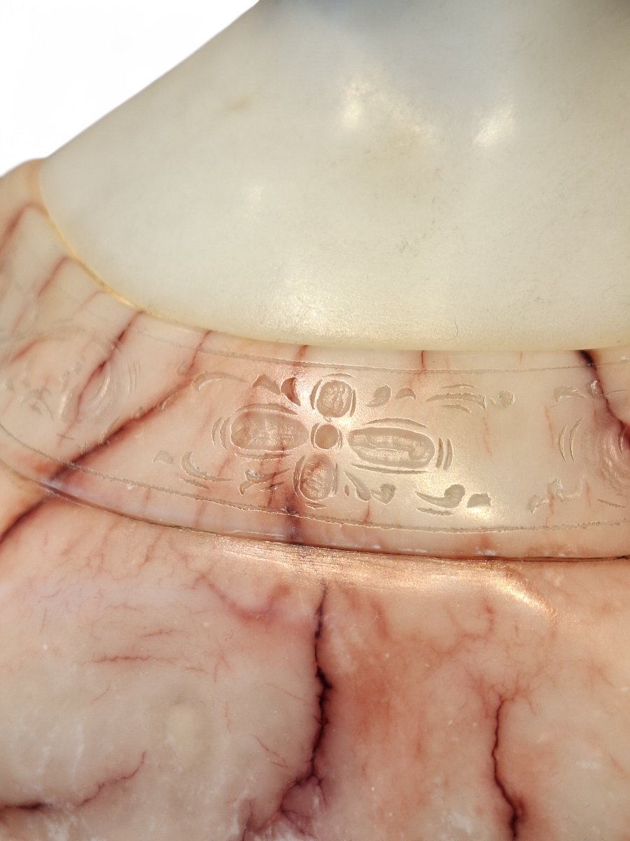 Buste de jeune fille signé Carli-photo-4