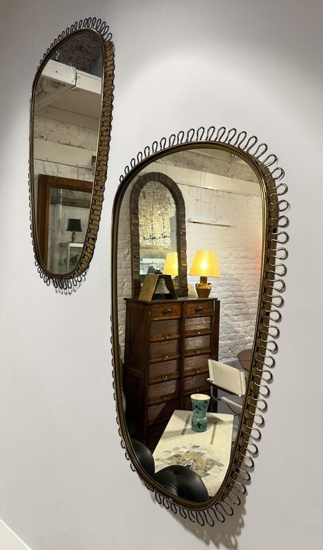 Paire de miroirs laiton doré par Josef Frank 1960s-photo-3