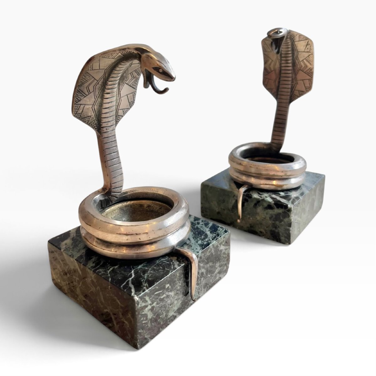 Art Deco Snake-shaped Watch Holder By Rischmann-photo-4