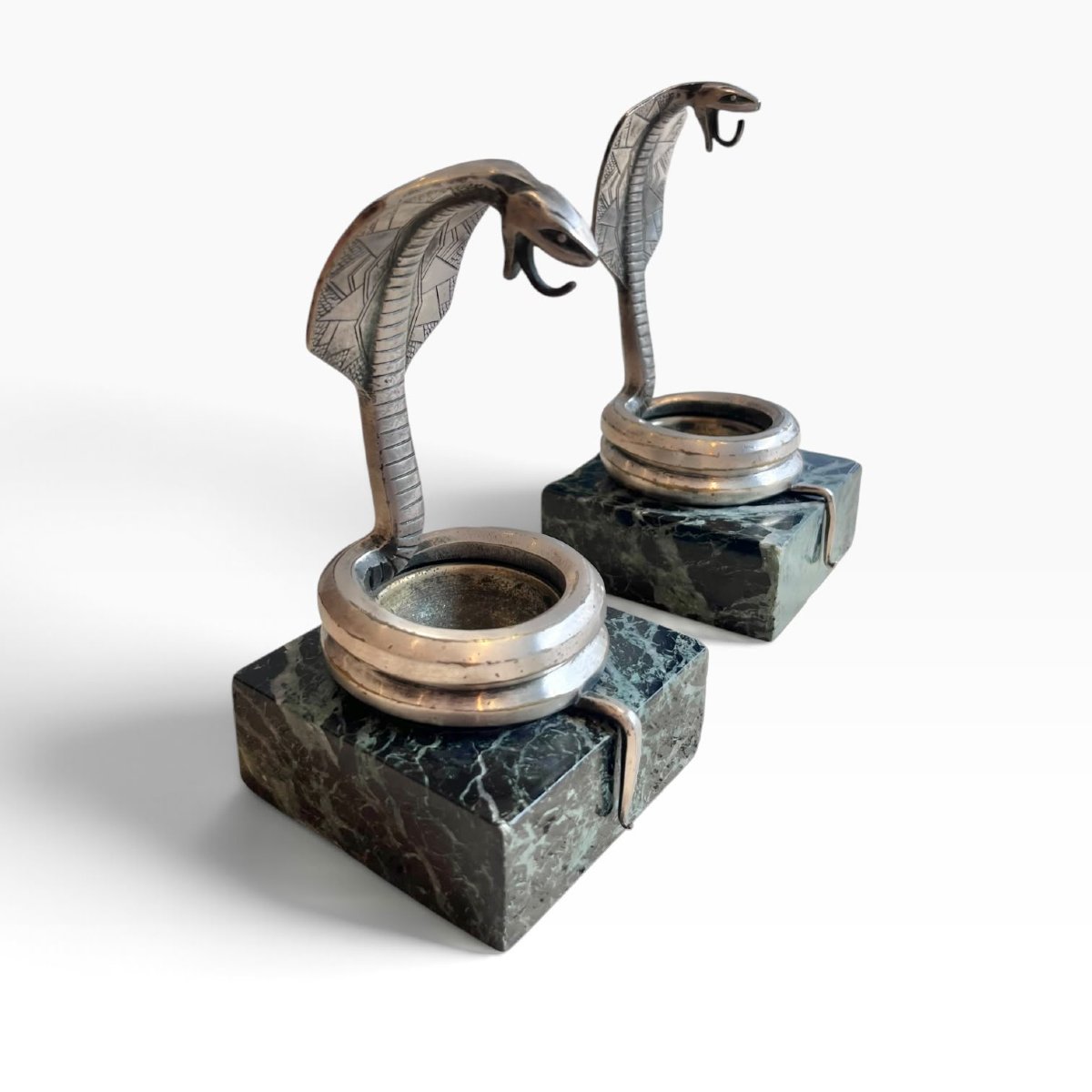 Art Deco Snake-shaped Watch Holder By Rischmann-photo-2