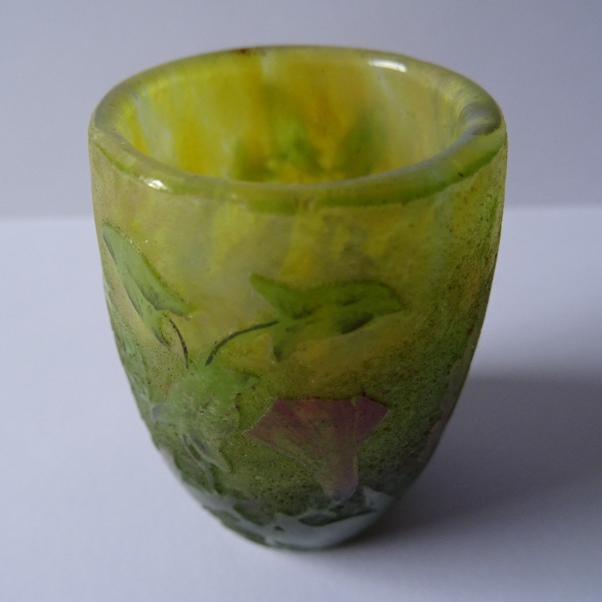 Daum Nancy, Small Goblet In Multi-layered Glass, Enamelled And Signed-photo-7
